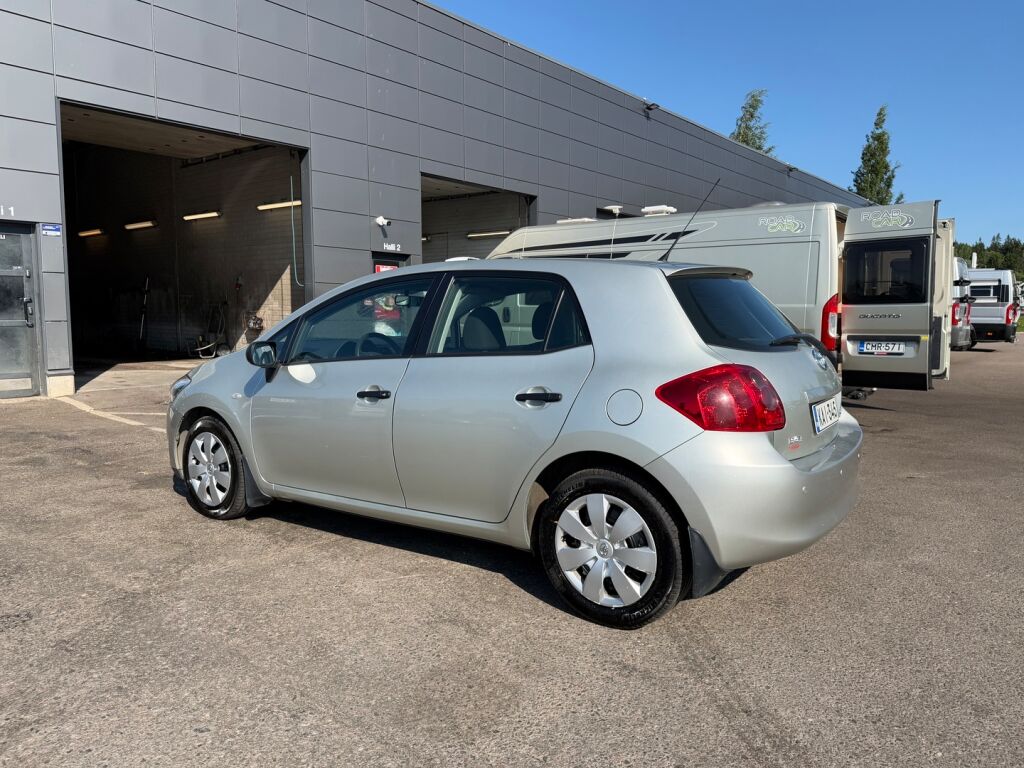 Toyota Auris 2008 Hopea