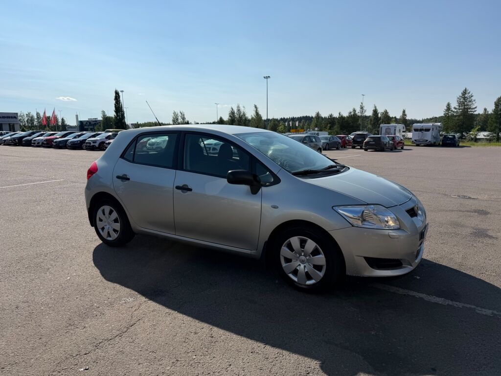 Toyota Auris 2008 Hopea