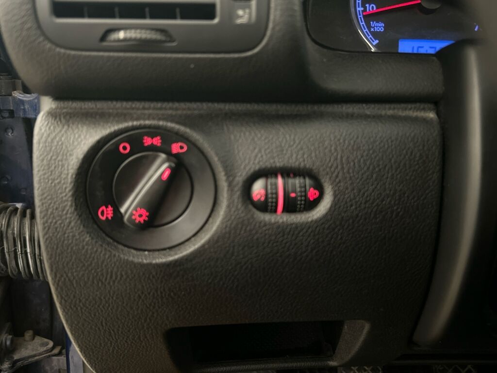 Volkswagen Passat Variant 2002 Sininen