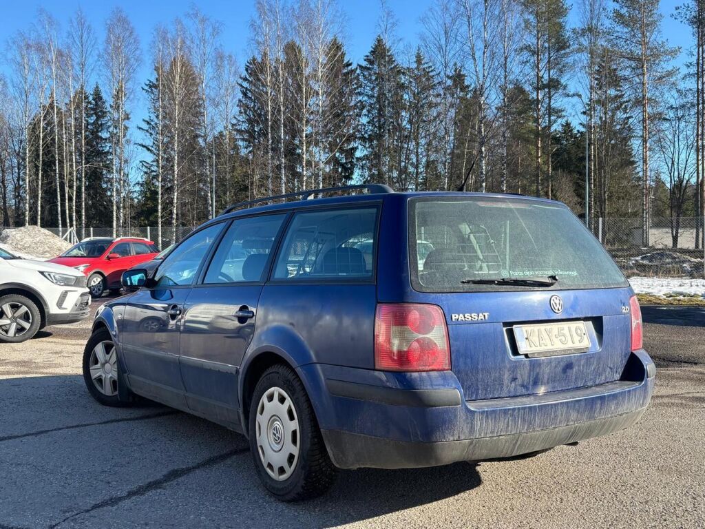 Volkswagen Passat Variant 2002 Sininen