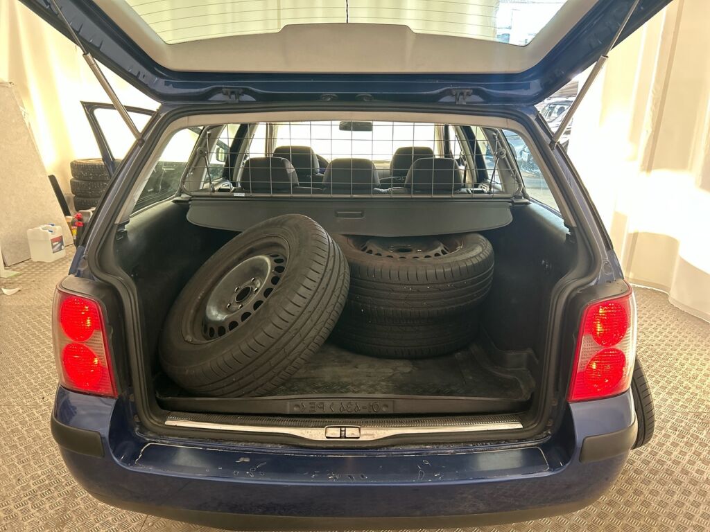 Volkswagen Passat Variant 2002 Sininen