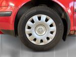 Volkswagen Golf Variant 2004 Punainen