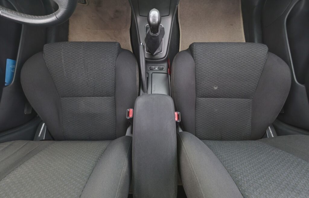 Toyota Avensis 2005 Vihreä