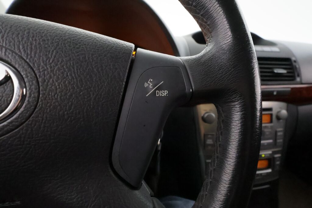 Toyota Avensis 2005 Vihreä