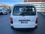 Toyota Hiace 2006 Valkoinen