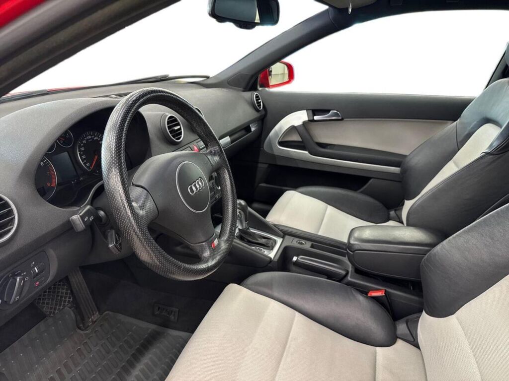 Audi A3 2005 Punainen