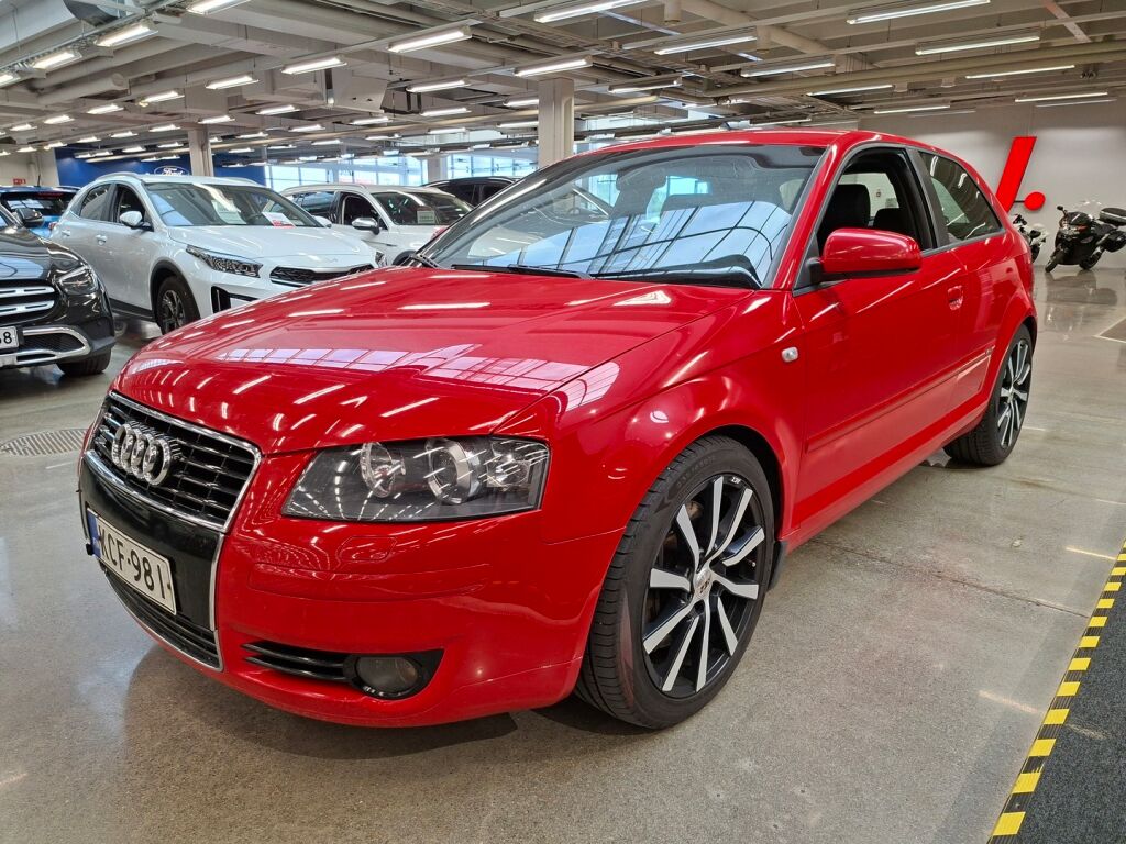 Audi A3 2005 Punainen