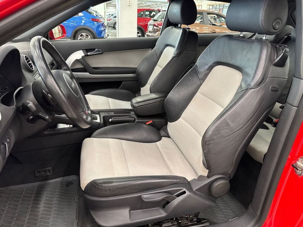 Audi A3 2005 Punainen