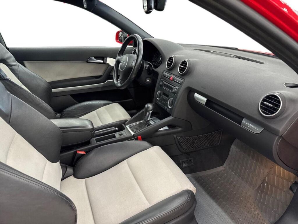 Audi A3 2005 Punainen