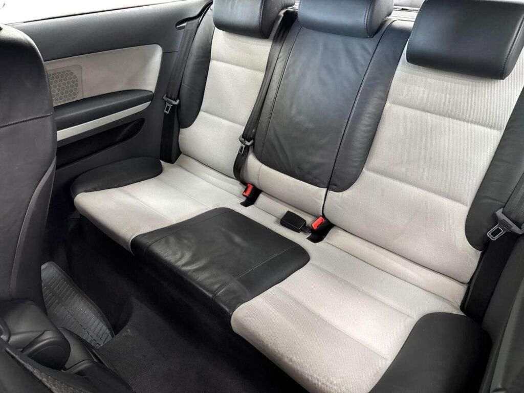Audi A3 2005 Punainen