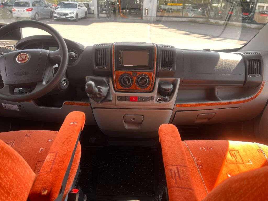 Bürstner ARGOS A 747 2008 Valkoinen