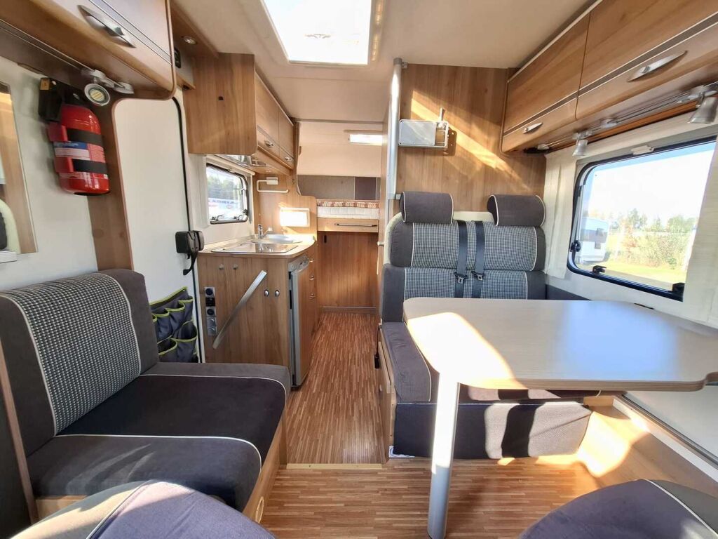 Bürstner Travel Van T570 2008 Harmaa