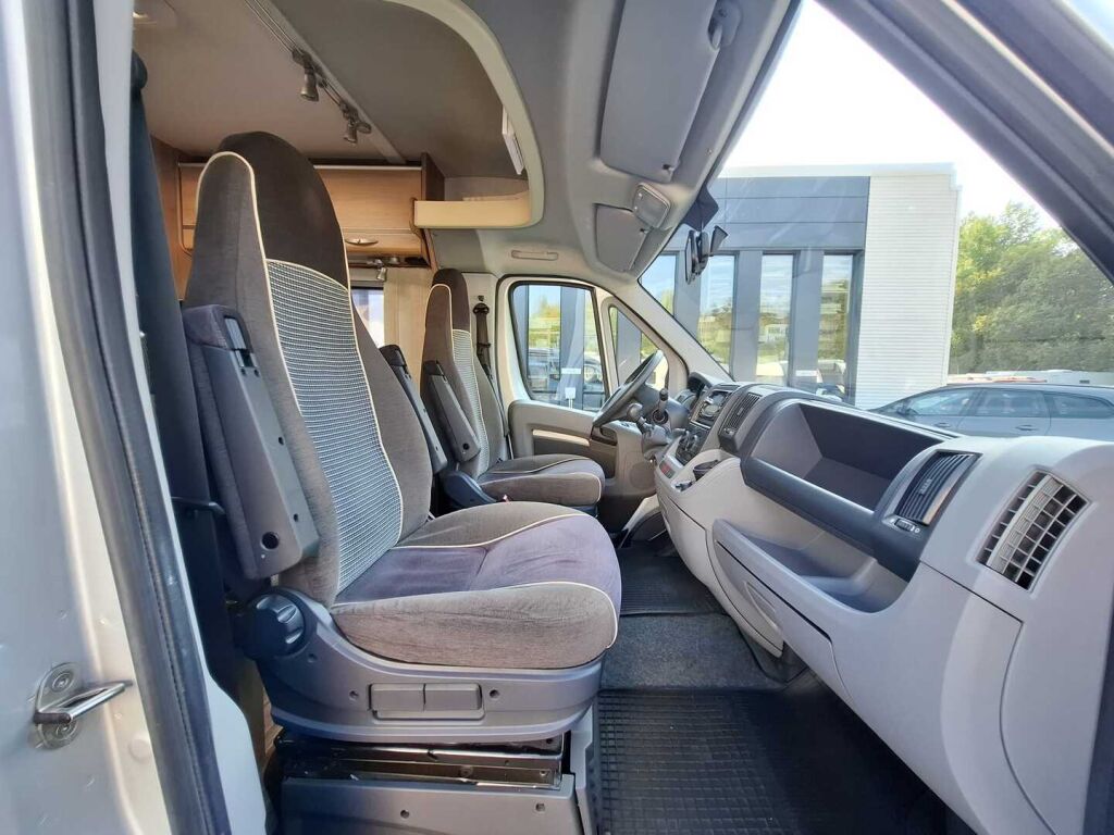 Bürstner Travel Van T570 2008 Harmaa