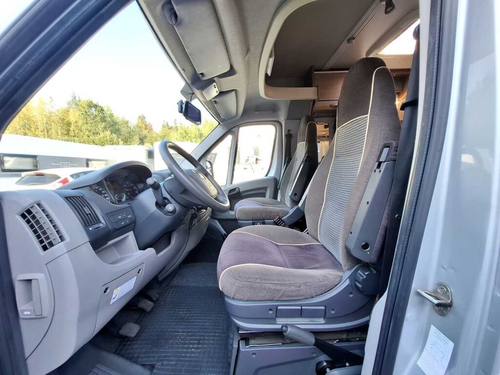Bürstner Travel Van T570 2008 Harmaa