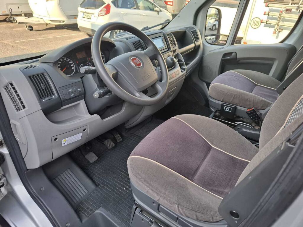 Bürstner Travel Van T570 2008 Harmaa