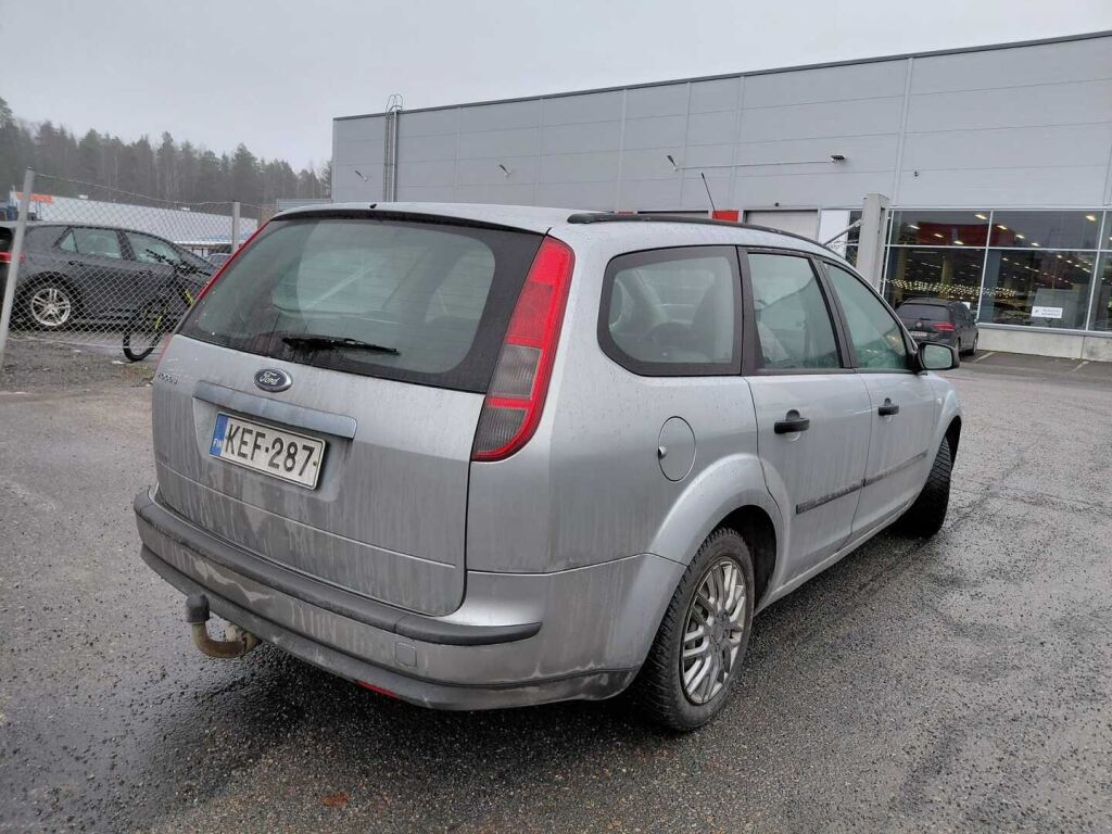 Ford Focus 2005 Harmaa