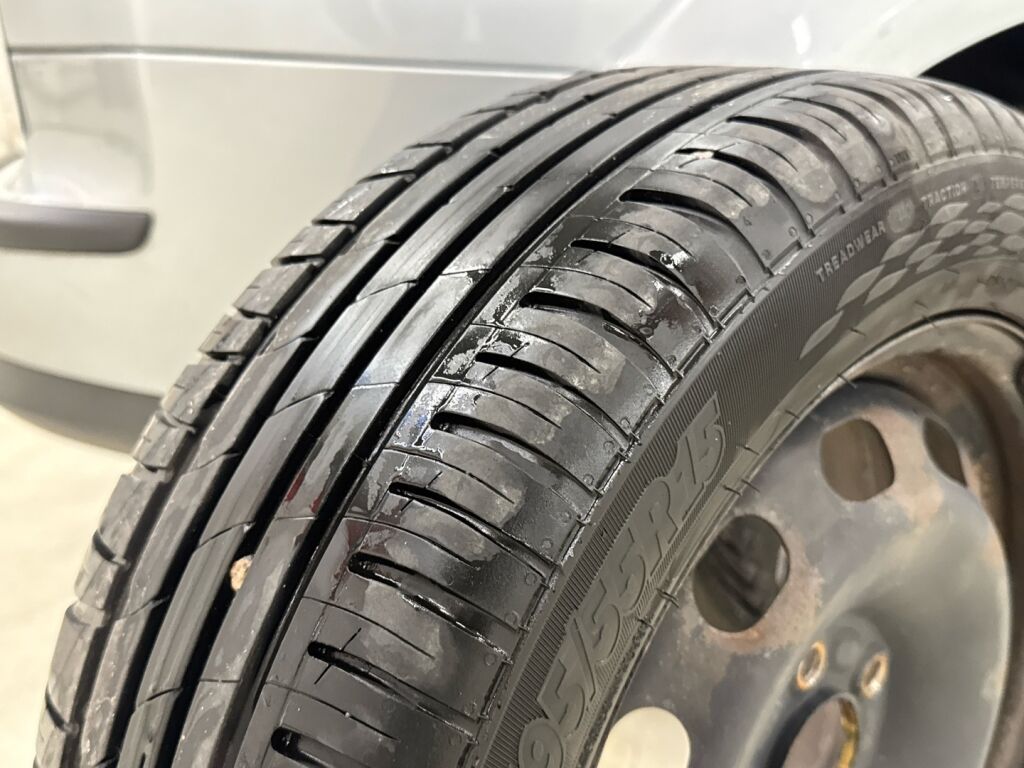 Ford Focus 2005 Harmaa