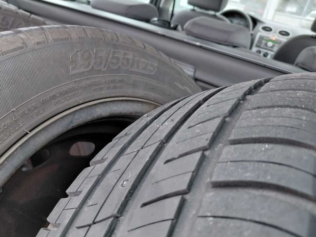 Ford Focus 2005 Harmaa