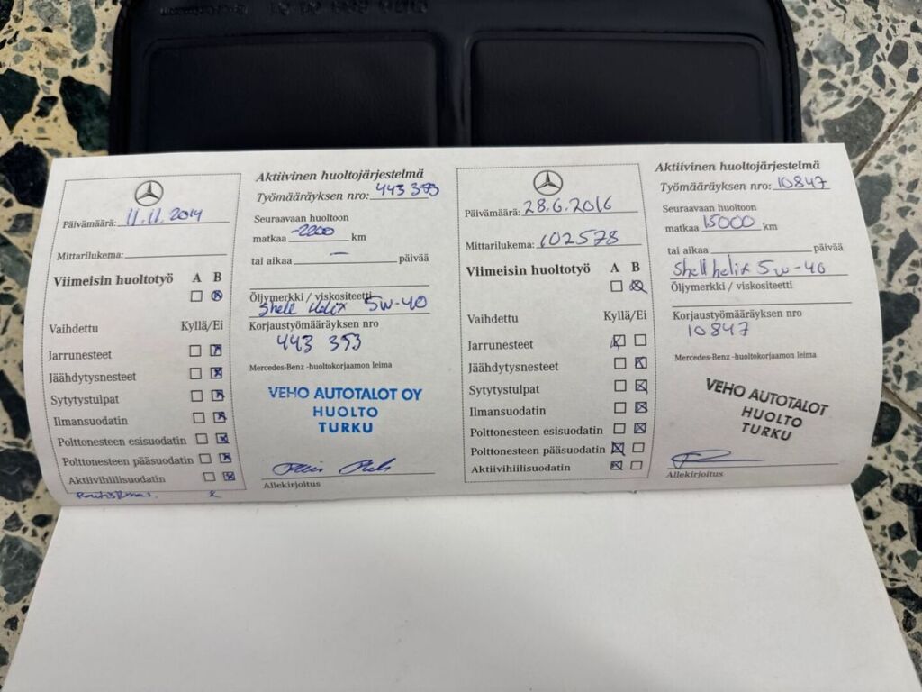 Mercedes-Benz E 1998 Sininen