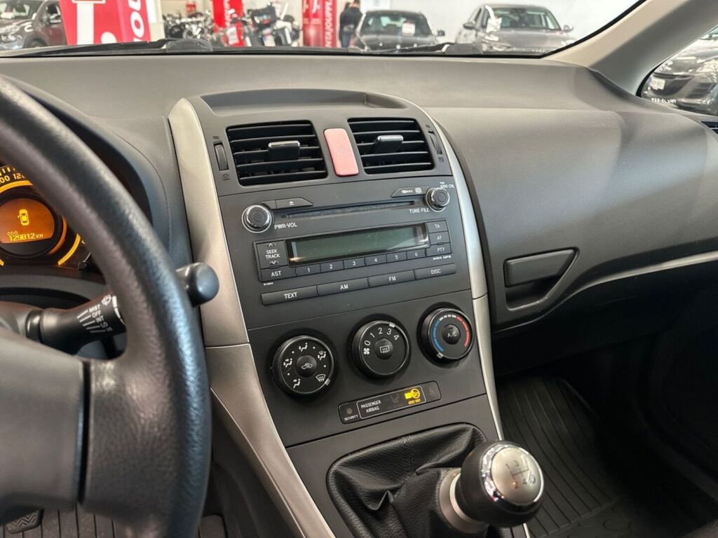 Toyota Auris 2008 Hopea