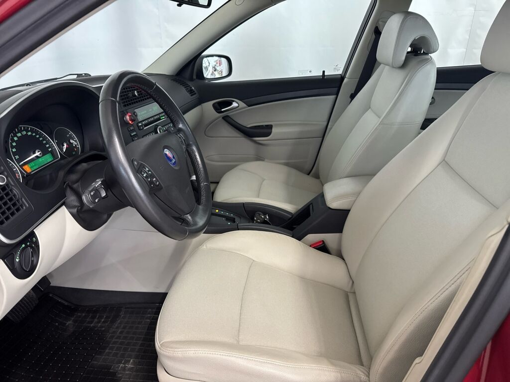 Saab 9-3 2007 Punainen