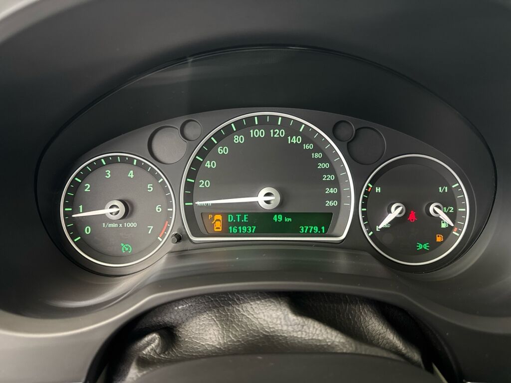 Saab 9-3 2007 Punainen