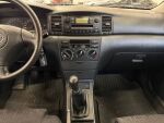 Toyota Corolla 2003 Punainen