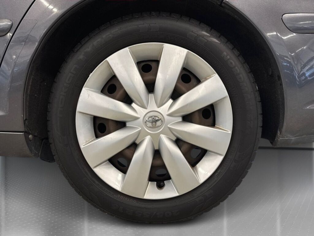 Toyota Avensis 2008 Harmaa