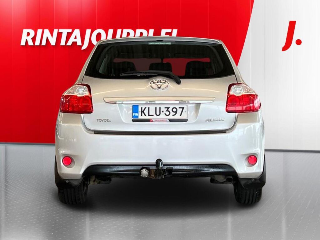 Toyota Auris 2010, kuva 6/27