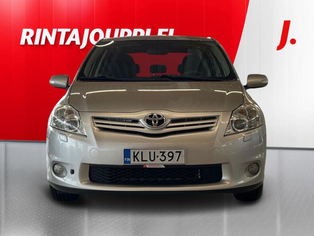 Toyota Auris 2010, kuva 4/27