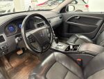 Volvo V70 2011 Musta