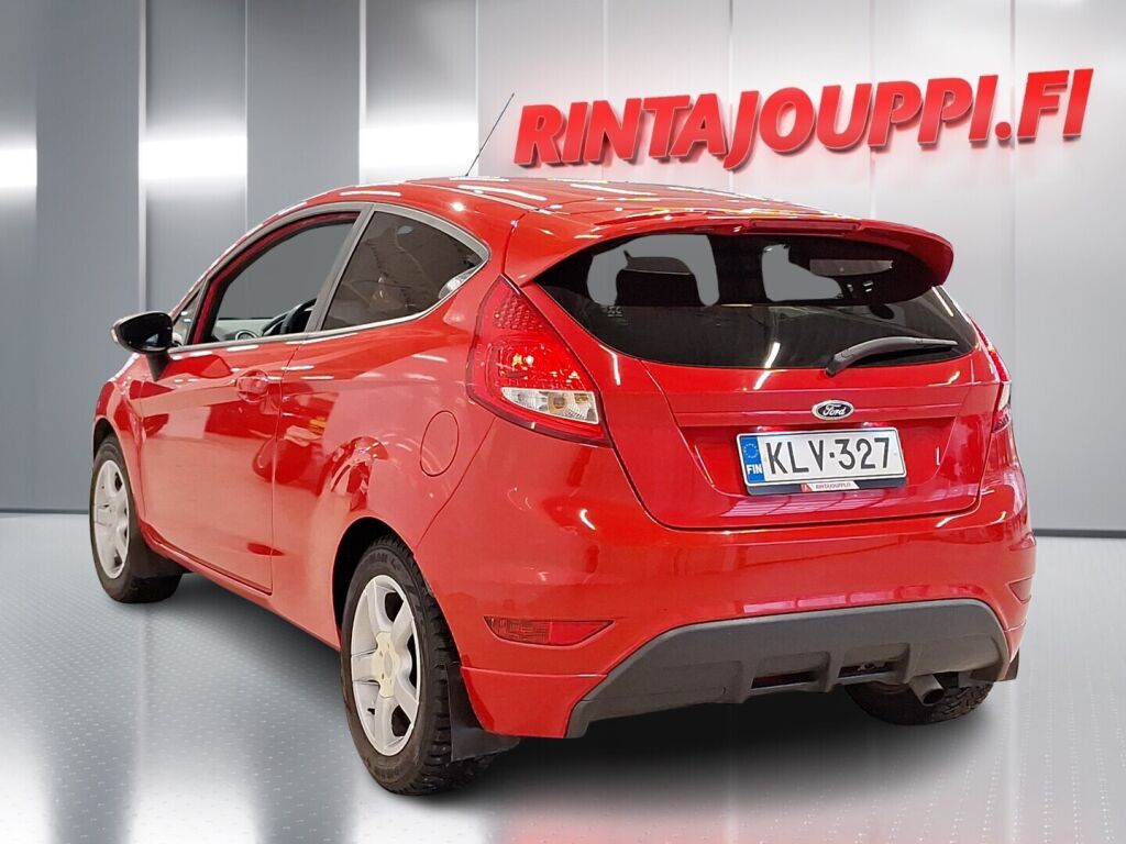 Ford Fiesta 2010 Punainen