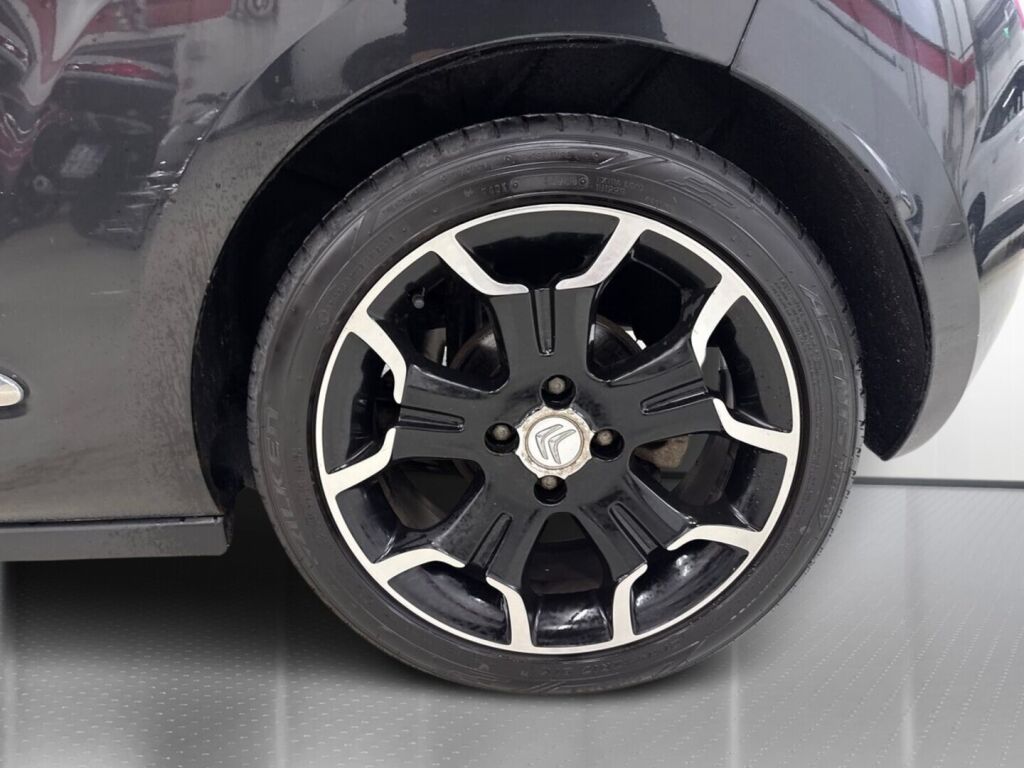 Citroen DS3 2010 Musta