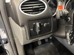 Ford Focus 2010 Harmaa