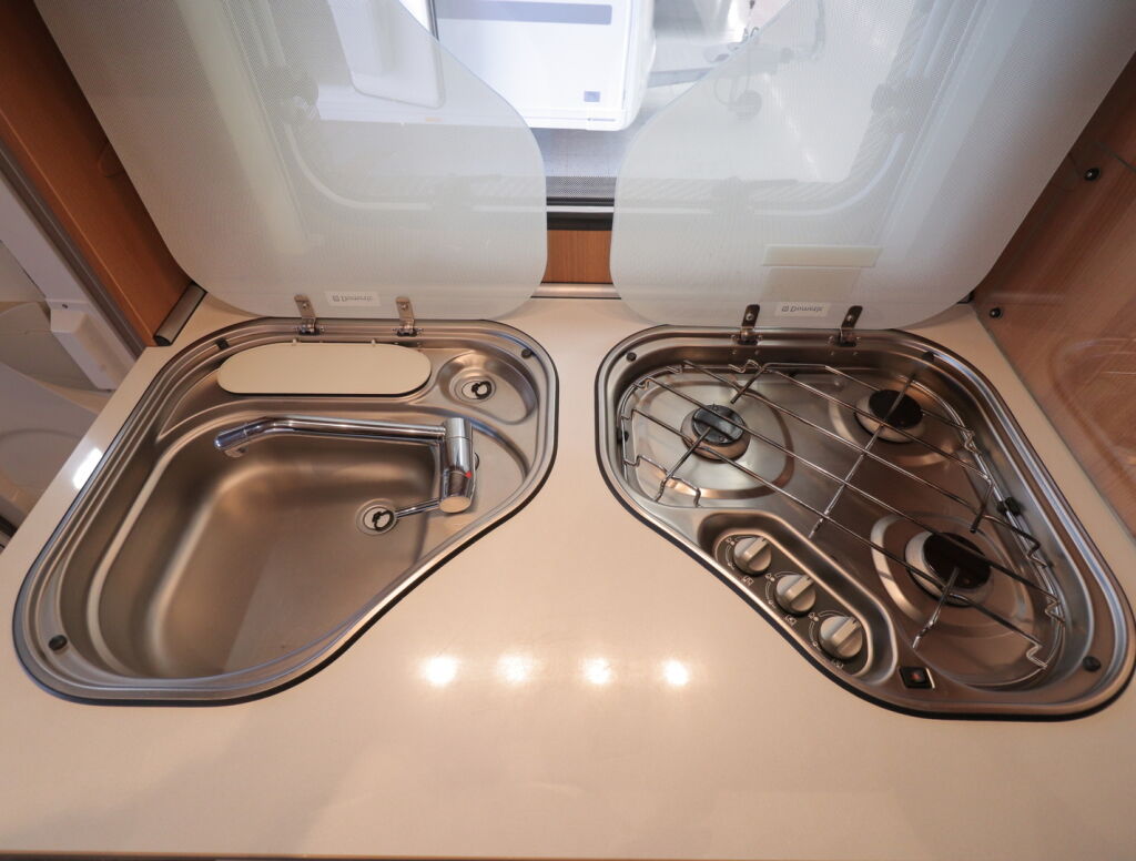 LMC Liberty 694G 2010 Hopea