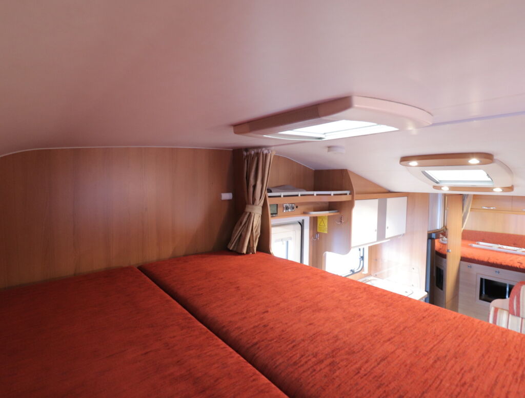 LMC Liberty 694G 2010 Hopea