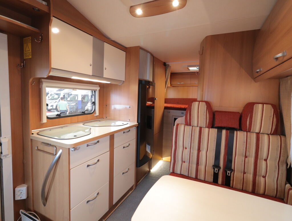 LMC Liberty 694G 2010 Hopea