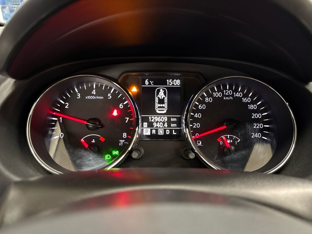 Nissan Qashqai 2012 Harmaa