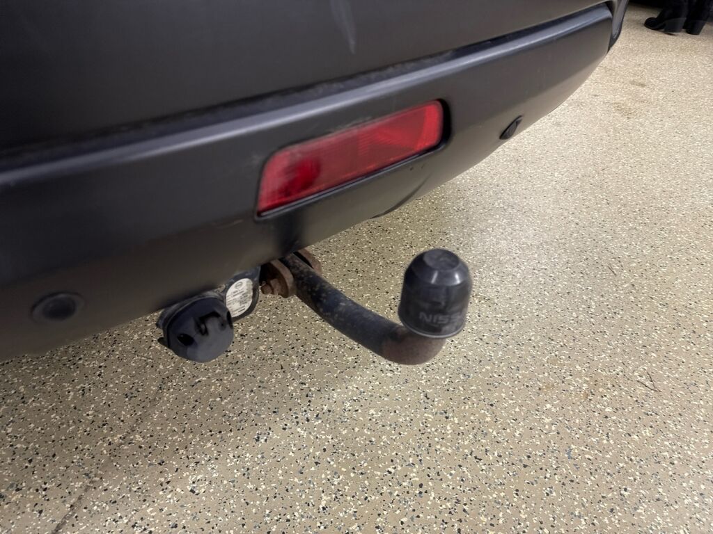 Nissan Qashqai 2012 Harmaa