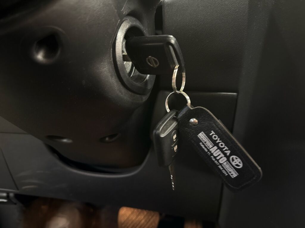 Nissan Qashqai 2012 Harmaa