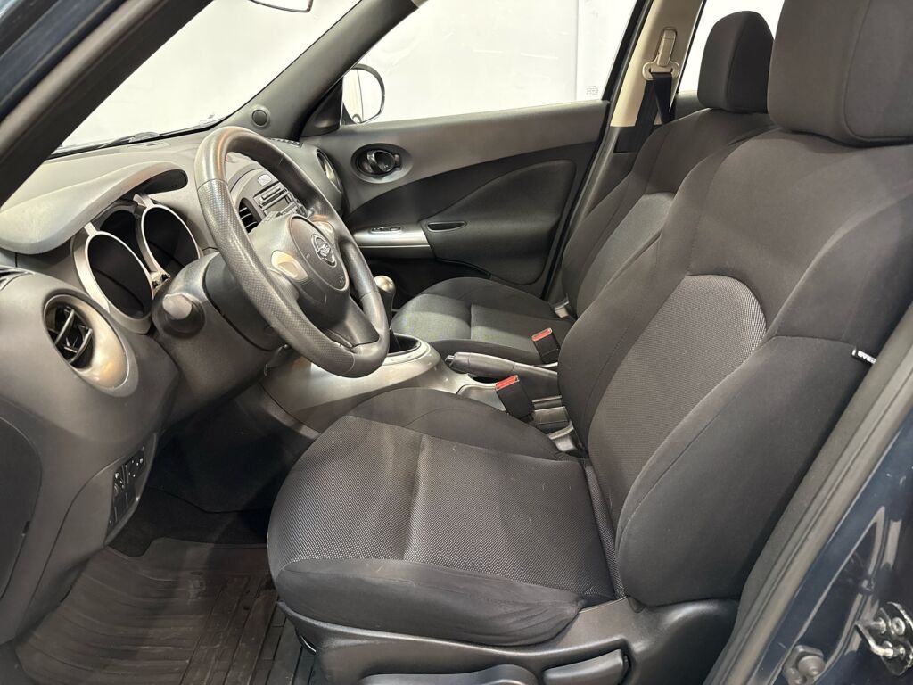 Nissan Juke 2012 Sininen