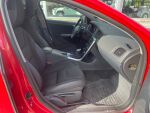 Volvo V60 2012 Punainen