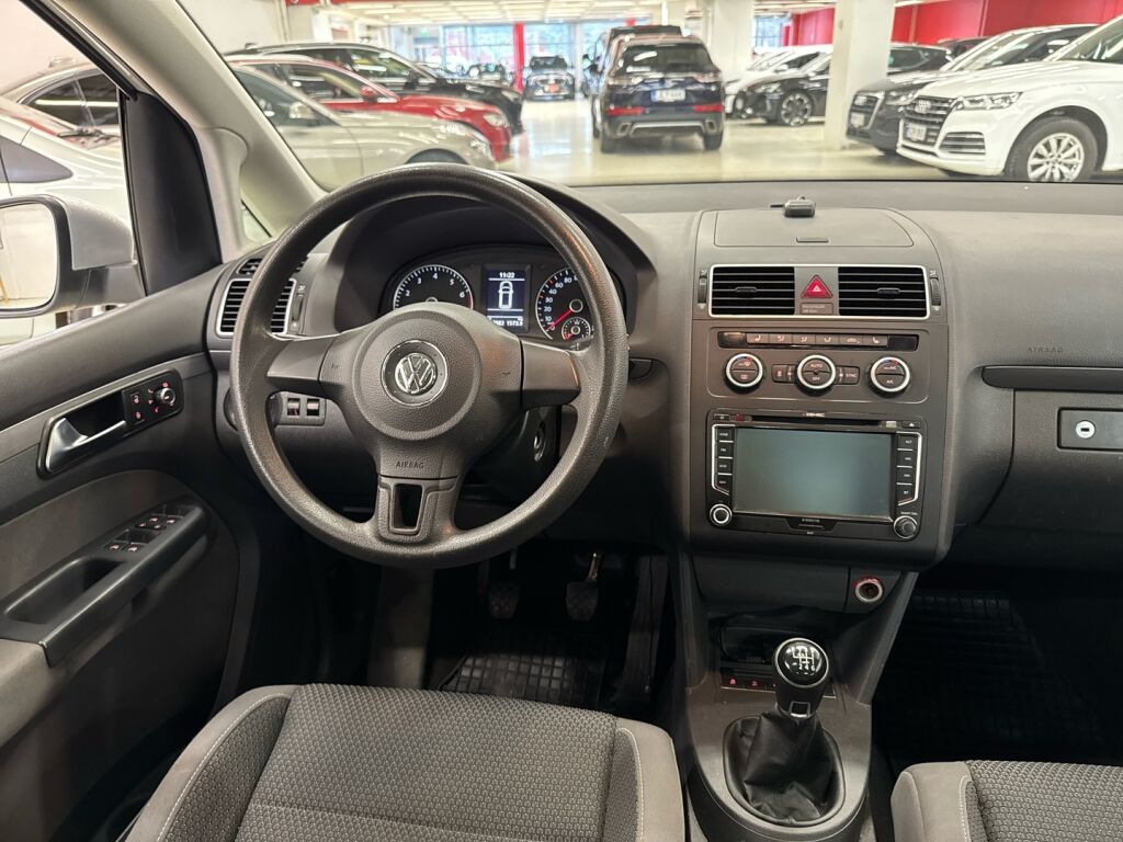 Volkswagen Touran 2013 Harmaa