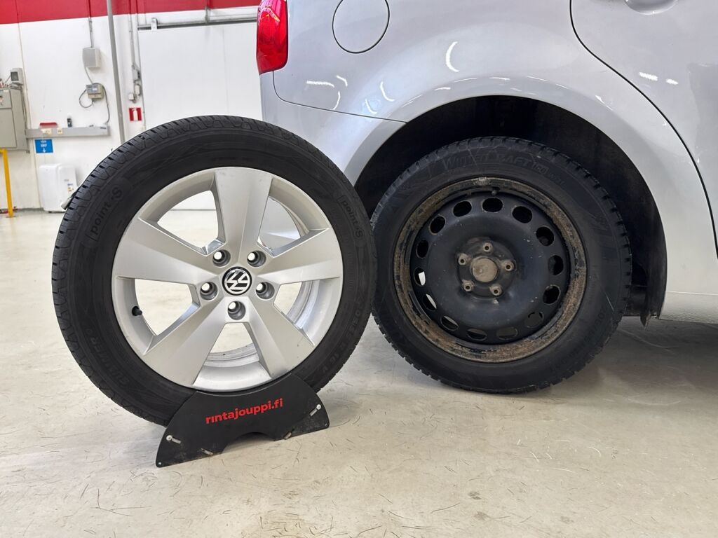 Volkswagen Touran 2013 Harmaa