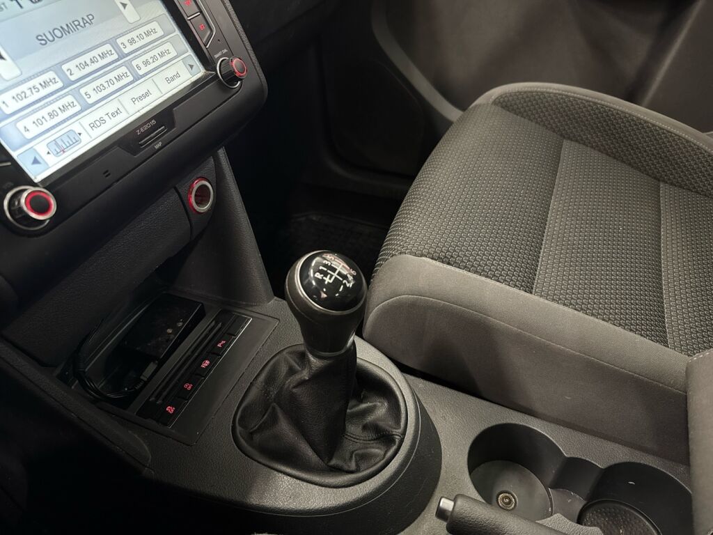 Volkswagen Touran 2013 Harmaa