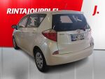 Toyota Verso-S 2013 Valkoinen