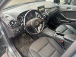 Mercedes-Benz B 2012 Sininen