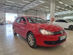 Volkswagen Golf 2012 Punainen