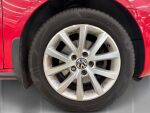Volkswagen Golf 2012 Punainen