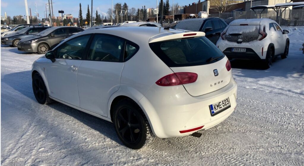 Seat Leon 2012 Valkoinen